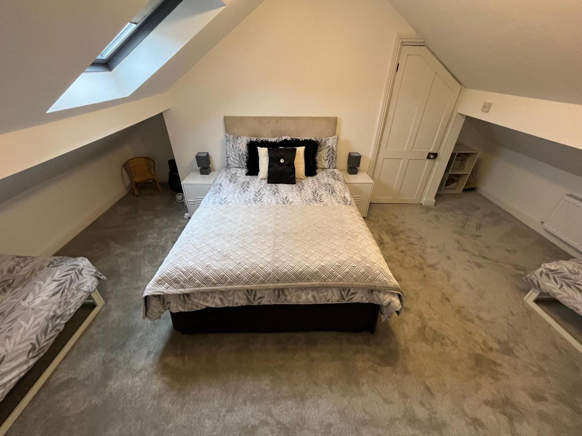 Wolf Hollow, Sleeps 4 Plus 2, Buxton Town Centre Esterno foto