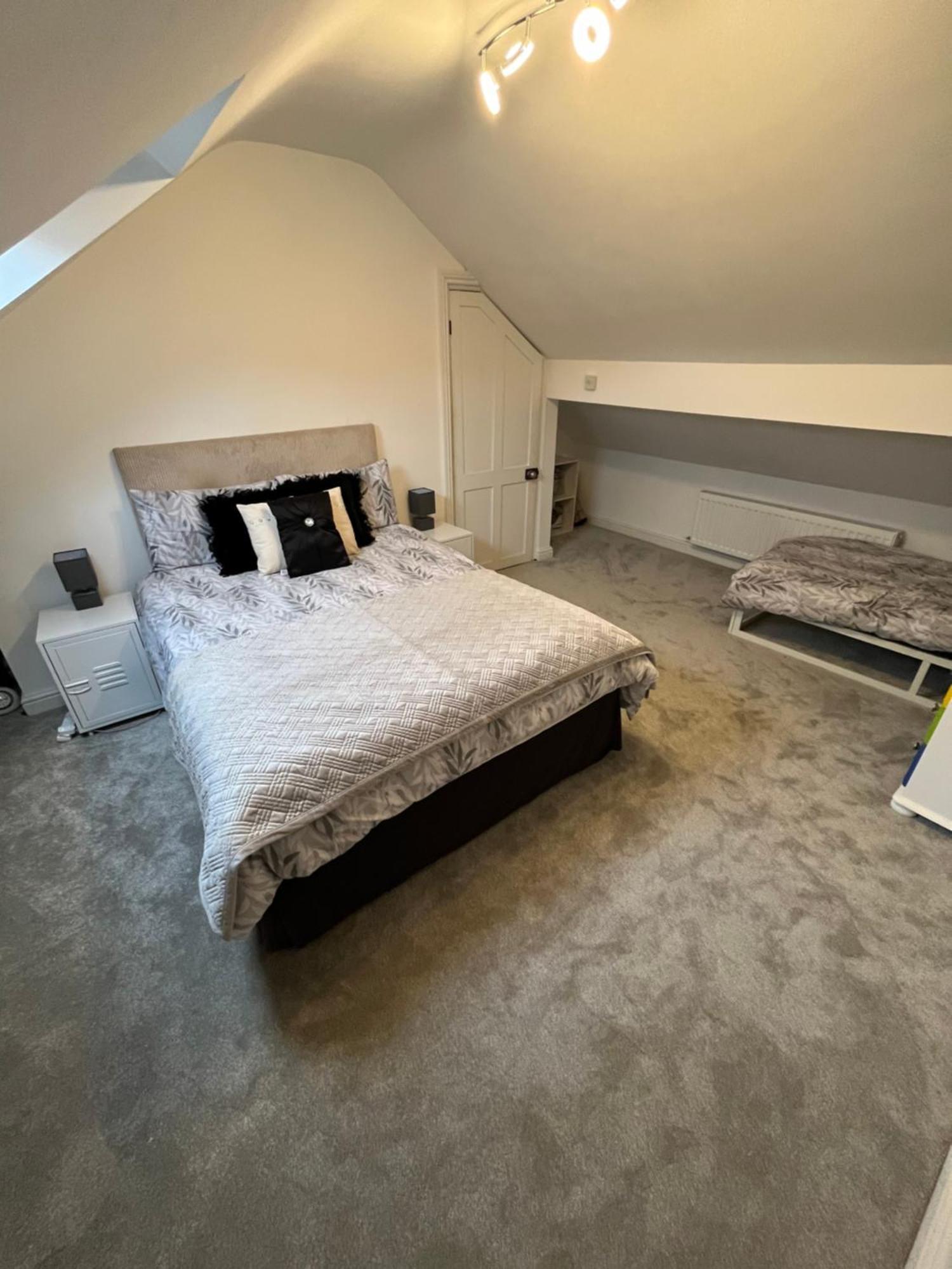 Wolf Hollow, Sleeps 4 Plus 2, Buxton Town Centre Esterno foto