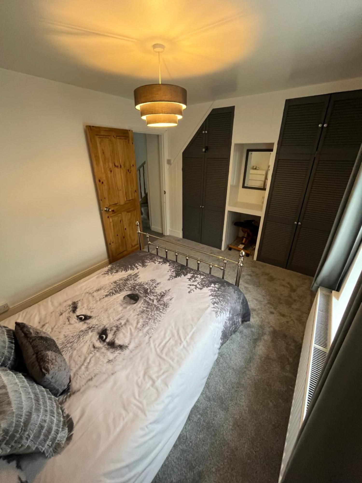 Wolf Hollow, Sleeps 4 Plus 2, Buxton Town Centre Esterno foto